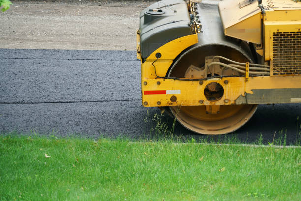 Trusted Hartford, WI Driveway Paving  Experts